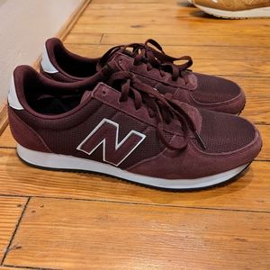 NWOT New Balance Burgundy and White Sneakers